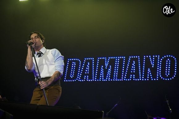 Damiano David enflamme le public au Palazzo dello Sport de Rome lors de sa tournée mondiale Funny Little Fears World Tour 2025.

Backgrid UK/ Bestimage
