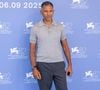 Il prépare aussi un nouveau film adapté de "La Décision".

Lido de Venise, Italie – 4 septembre 2025 : Roschdy Zem sur le tapis rouge du film « Elisa » au Palazzo del Cinema, lors de la 82ᵉ Mostra de Venise.
©SGPItalia