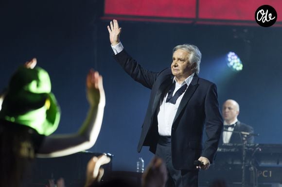Michel Sardou - Ultime concert de Michel Sardou pour la dernière date de son spectacle "La dernière danse" à la Seine Musicale à Boulogne-Billancourt le 11 avril 2018. Le chanteur a rassemblé plus de 400 000 spectateurs pour une tournée de 82 concerts. © Pierre Perusseau/Bestimage