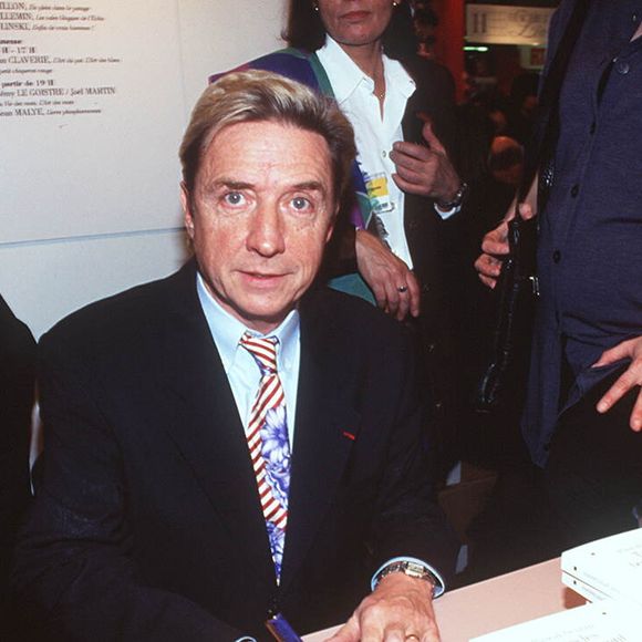 Pascal Sevran au quinzième salon du livre

BOWEN / BESTIMAGE