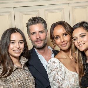 Ce vendredi 17 avril, Sonia Rolland reprend son rôle de Mélissa Sainte-Rose dans "Tropiques Criminels". Au programme : une enquête mystérieuse mais pas seulement...

Exclusif - Vin d'honneur du mariage civil de Sonia Rolland avec Guillaume Gabriel à la mairie du 16ème à Paris. Sonia Rolland avec ses deux filles Tess et Kahina © Cyril Moreau/Bestimage