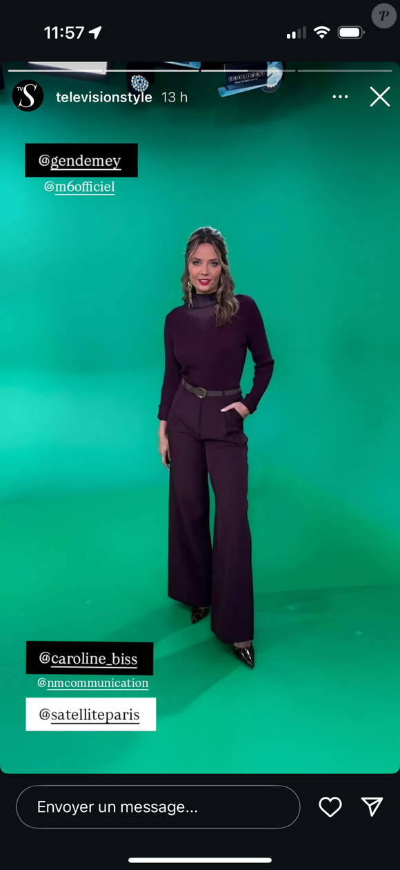 Dernièrement, dans le cadre de cet exercice, elle a opté pour un total look prune. Gennifer Demey s'affiche en look prune pour présenter la météo de M6.