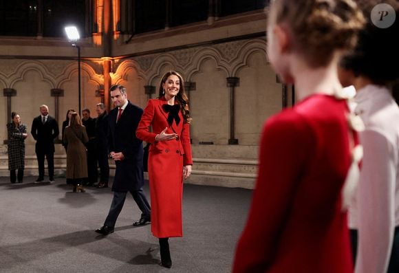 La princesse de Galles arrive à l'abbaye de Westminster, à Londres, pour assister à la cérémonie de chants Together At Christmas. Date de la photo : Vendredi 6 décembre 2024. ...Isabel Infantes/PA Wire