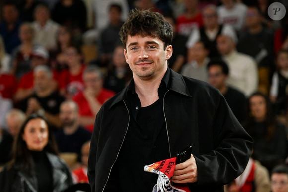 Un nouveau bébé va bientôt pointer le bout de son nez et s’ajouter à l’équation, marquant un tournant dans la vie familiale du célèbre pilote de course monégasque, Charles Leclerc.

Match de Basket-Ball en Turkish Airlines EuroLeague : Monaco l'emporte face au Real Madrid à la Salle Gaston Médecin à Monaco. © William Cannarella / PsnewZ / Bestimage