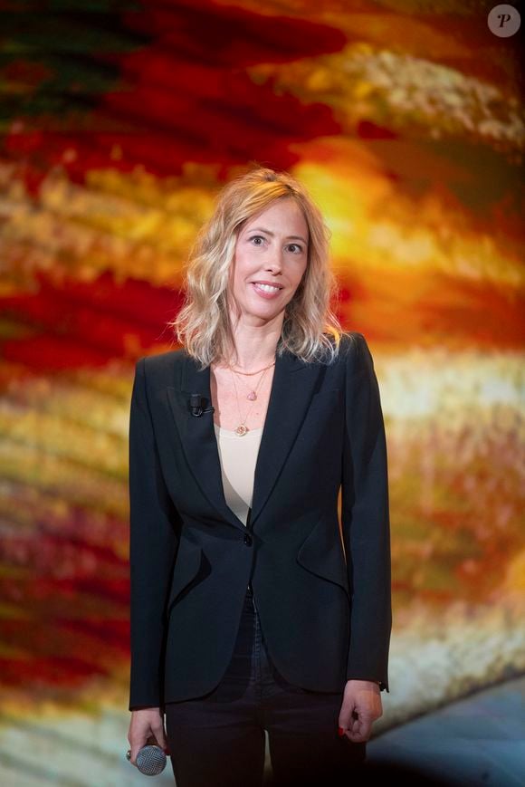 Exclusif - Amélie Adamo lors de l'enregistrement de l'émission "Famille je vous aime" présentée par Michel Drucker et qui sera diffusée le vendredi 29 mai sur France 3, à Paris, France, le 4 décembre 2025. © Gaffiot-Perusseau/Bestimage