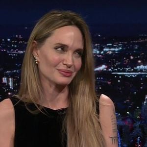 Angelina Jolie sur le The Tonight Show de Jimmy Fallon.

© Bestimage