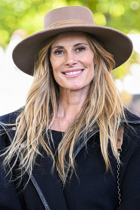 Sophie Thalmann épouse de Christophe Soumillon lors du Qatar Prix de l'Arc de Triomphe à l'Hippodrome Longchamp le 5 octobre 2025 à Paris France. Photo Victor Joly/Abaca