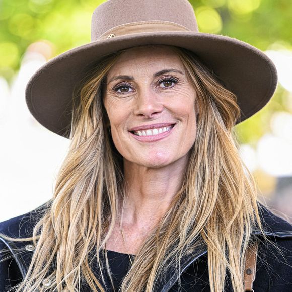 Sophie Thalmann épouse de Christophe Soumillon lors du Qatar Prix de l'Arc de Triomphe à l'Hippodrome Longchamp le 5 octobre 2025 à Paris France. Photo Victor Joly/Abaca