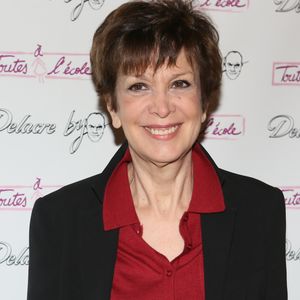 Catherine Laborde - Petit-déjeuner presse de présentation des boîtes de biscuits Delacre décorées par Christian Lacroix, au profit de l'association "Toutes à l'école", à La Belle Époque à Paris. Le 24 septembre 2015. Christophe Clovis / Bestimage
