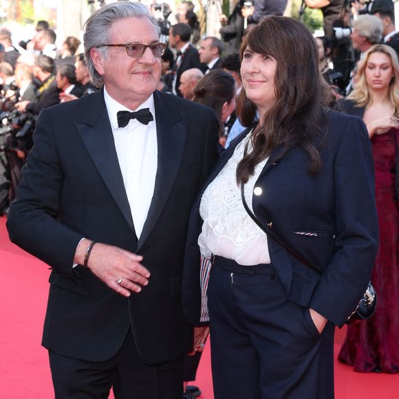 Daniel Auteuil et sa femme Aude Ambroggi - Montée des marches de la cérémonie de clôture du 78ème Festival International du Film de Cannes, au Palais des Festivals à Cannes. Le 24 mai 2025
© Jacovides-Moreau / Bestimage