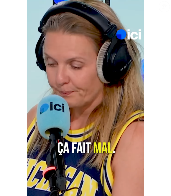 C'est évidemment avec beaucoup d'émotion que la journaliste de 45 ans a tourné cette page de 12 ans de sa vie

Deborah Grunwald lors de la dernière de son émission "Dans le rétro" sur Ici (anciennement France Bleu)