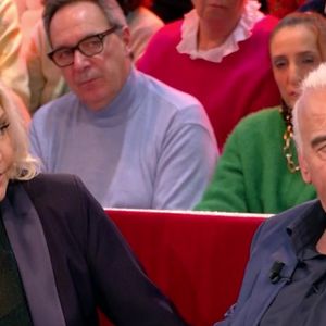 Michel Fugain et sa femme Sanda étaient invités sur le plateau de "Vivement Dimanche", ce 9 février 2025, l'occasion de revenir sur leur rencontre, après 22 ans d'amour.