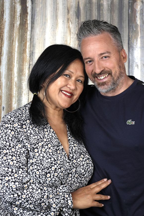 Exclusif - Olivier et Soukdavone Gayat ("Familles nombreuses la vie en XXL") invités de l'émission "Chez Jordan". Paris. Le 20 mai 2022. 
© Cédric Perrin/Bestimage