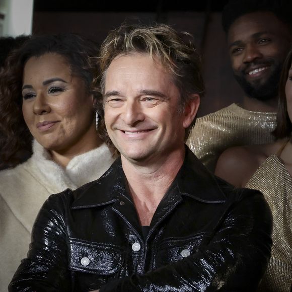 David Hallyday, en backstage de l’émission "La grande soirée du 31 décembre de Paris" diffusée sur France 2 sur les Champs-Elysées à Paris, France, le 31 décembre 2024.  © Clovis-Tribeca/Bestimage