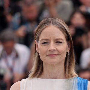 Jodie Foster a même vécu en France lorsqu'elle était adolescente.

Jodie Foster au photocall du film "Vie Privée" lors du 78ème Festival International du Film de Cannes, au Palais des Festivals à Cannes, France, le 21 mai 2025. © Jacovides-Moreau/Bestimage