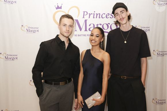 Exclusif - Theo, Leane, Lenny à la 13ème édition du gala de l'association "Princesse Margot" à l'hôtel Intercontinental Paris le Grand à Paris le 8 décembre 2025. 

Photo : Jack Tribeca / Bestimage