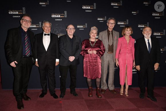 Thierry Lhermitte a confié que la troupe s'imaginait alors 'les bêtises qu’il aurait pu dire" durant un tel événement.

Christian Clavier, Michel Blanc, Josiane Balasko, Thierry Lhermitte, Marie-Anne Chazel, Gérard Jugnot et Bruno Moynot lors de la 46e édition de la cérémonie des César du cinéma à l'Olympia à Paris, France, le 12 mars 2021. Photo by David Niviere/Pool/ABACAPRESS.COM