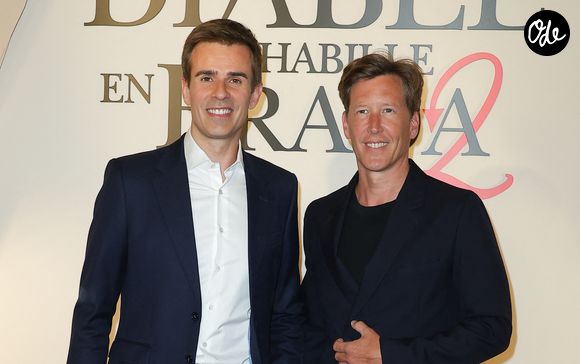 Il s'octroie une pause estivale avec son compagnon Jean de Raynal.

Jean-Baptiste Marteau et son compagnon Jean de Reynal - Première du film "Le Diable s'habille en Prada (The Devil wears Prada 2)" au cinéma Le Grand Rex à Paris, le 27 avril 2026. © Guirec Coadic/Bestimage