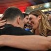 Antoine Dupont sacré champion du Top 14 : Iris Mittenaere, fière et pleine d’admiration, l’a soutenu jusqu’au bout