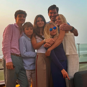 La mère de quatre enfants évoque sans détour des questions de femme, liées à son âge...

Elodie Gossuin et Bertrand Lacherie parents de deux paires de jumeaux : Rose et Jules ainsi que Joséphine et Léonard.