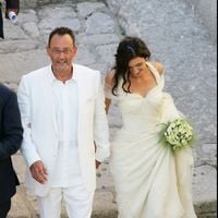 EXCLU "On ne le voit pas" : Jean Reno occupe un rôle de premier plan dans un magnifique village français, réputé et pittoresque, où il s'est marié