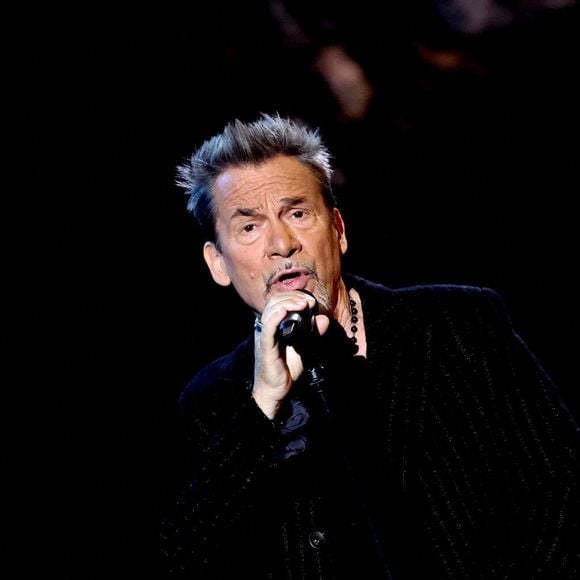 Exclusif - Florent Pagny lors de l'enregistrement de la 2ème partie de soirée de l'émission "La chanson secrète N°14", présentée par N.Aliagas et diffusée le 26 décembre sur TF1, à Paris, France, le 9 décembre 2025. © Jacovides-Moreau/Bestimage