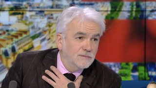 Pascal Praud en "peine", il perd un membre important de son équipe sur CNews