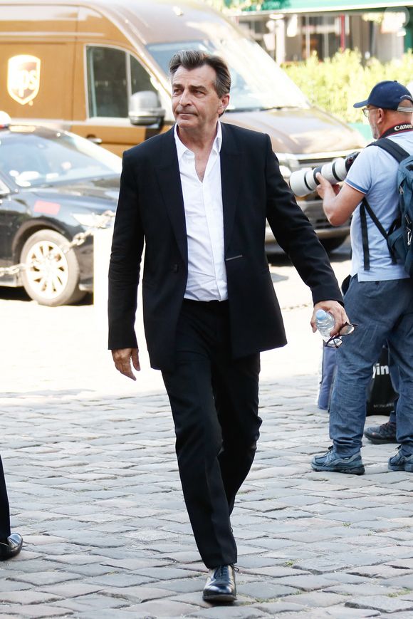 Yannick Alléno - Arrivées aux obsèques de Philippe Labro en l'église de Saint-Germain-des-Prés à Paris le 13 juin 2025. © Dominique Jacovides - Christophe Clovis / Bestimage