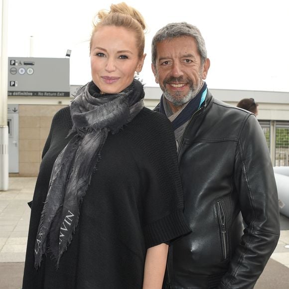 Adriana Karembeu enceinte et Michel Cymes - L'association "Premiers de cordée" organisait une journée Evasion où des milliers d'enfants ont participé à des ateliers sportifs encadrés par des parrains de renom au Stade de France à Saint-Denis le 16 mai 2018. © Coadic Guirec/Bestimage