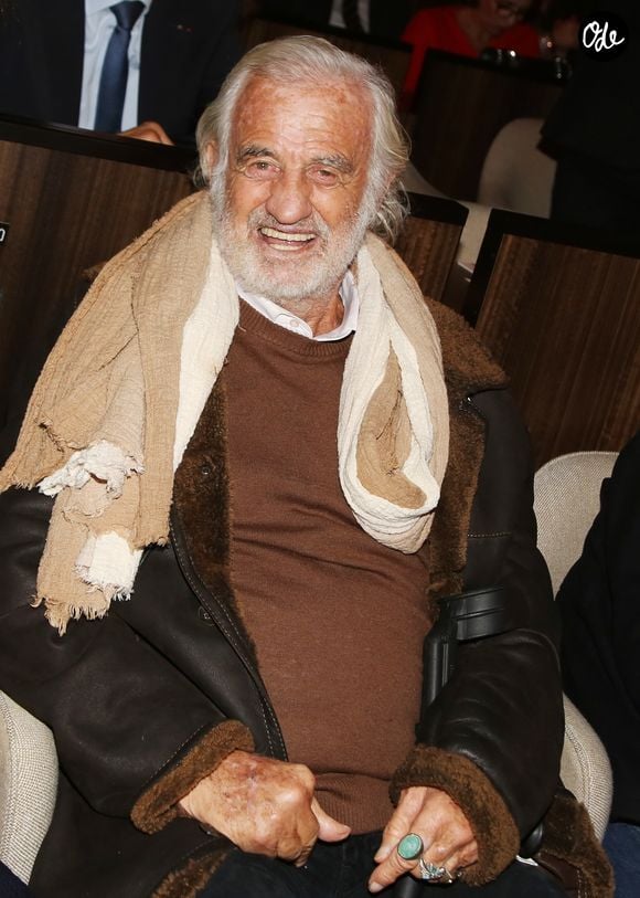 Jean-Paul Belmondo lors de la présentation en avant-première de 'The Gazelles' un film réalisé par Paul Belmondo et projeté à l'Unesco en présence de Audrey Azoulay la directrice générale de l'Unesco et Dominique Serra fondatrice et directrice du Rallye des Gazelles du Maroc à Paris le 24 novembre 2017. © Denis Guignebourg / Bestimage