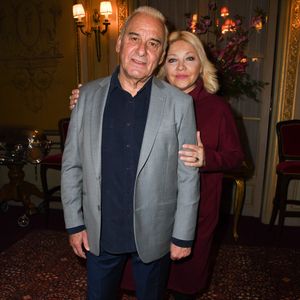 Michel Fugain et Sanda Fugain au lancement du livre "Sardou Regards" de B.Kossek à l'hôtel Raphael à Paris, le 15 avril 2019. © Coadic Guirec/Bestimage