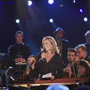 Exclusif - Sofiane Pamart, Claire Chazal lors de l'enregistrement de l'émission "Le Grand Echiquier, Spéciale Afrique", présentée par C.Chazal et A.Manoukian et diffusée le 28 août 2025 sur France 2, à Paris, France, le 14 septembre 2024. © Jack Tribeca/Bestimage