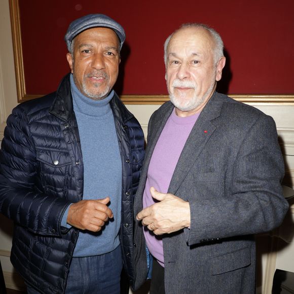 La star des Inconnus a également répondu présent à l'appel

Exclusif -  Pascal Légitimus et Francis Perrin - 50ème de la pièce "Lyly" avec M. Bernier et F. Perrin au théâtre de Paris le 27 mars 2025. © Coadic Guirec/Bestimage