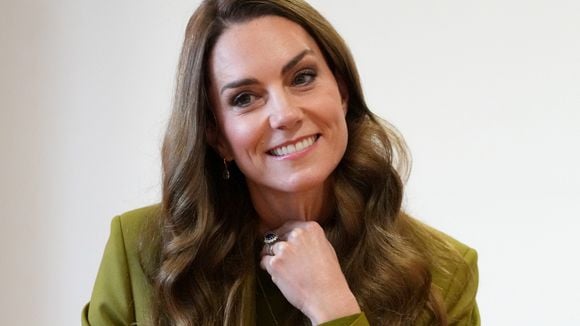 Kate Middleton : Aviez-vous repéré ce détail discret dans sa tenue, qui est un clin d'œil à ses trois enfants ?