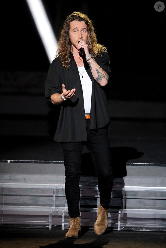 Exclusif - Julien Doré - Surprises - Enregistrement de l'émission "La Chanson secrète 8" à la Seine musicale à Paris, diffusée le 4 septembre sur TF1
© Gaffiot-Moreau / Bestimage