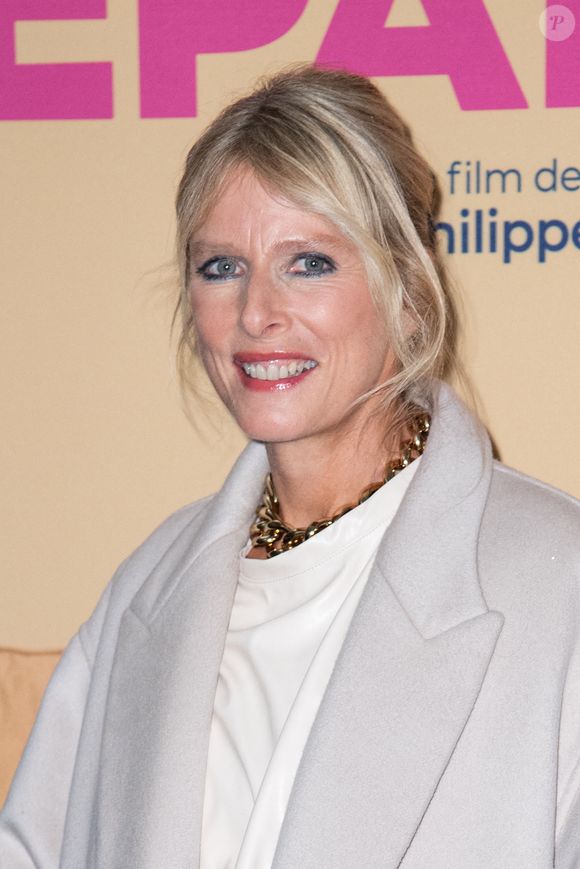Karin Viard lors de la première de Nouveau Depart à l'UGC Cine Cite les Halles à Paris, France, le 18 septembre 2023.