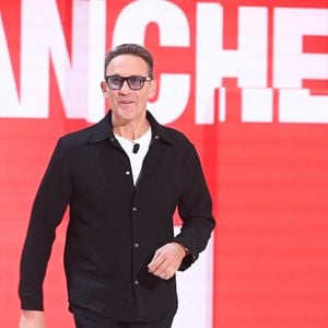 Exclusif - Julien Courbet - Enregistrement de l'émission Vivement Dimanche au studio Rive gauche, presentée par M. Drucker à Paris le 9 septembre 2026, Diffusion sur France 3 le 13 septembre 2026
©Guillaume Gaffiot/Bestimage