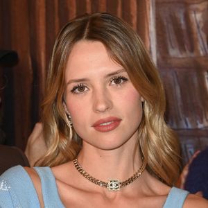 Angèle - Première du film Astérix et Obélix "L'Empire du Milieu" au cinéma Le Grand Rex à Paris le 15 janvier 2023. © Coadic Guirec/Bestimage