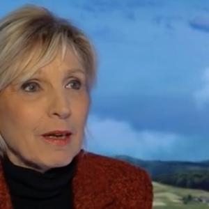 "Les clefs du succès de Catherine, c'était bien évidemment sa gentillesse, ça transpirait à travers l'écran, et son professionnalisme aussi bien évidemment", s'est-elle souvenue.

Hommage à Catherine Laborde dans le 13h de TF1 présenté par Marie-Sophie Lacarrau.