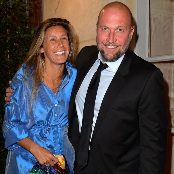 François Damiens se confie sur sa compagne

François Damiens et sa compagne Gaëlle lors d'une visite privée et d'un dîner de gala caritatif donné en faveur des actions de l'association "Un Rien C'est Tout" au musée Rodin à Paris, France. © Veeren/Bestimage