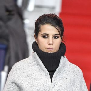 Karine Ferri encourage son compagnon Yoann Gourcuff lors du match Psg-Rennes au Parc des Princes à Paris le 6 novembre 2016.  (victoire 4-0 du Psg)  © Pierre Perusseau/Bestimage