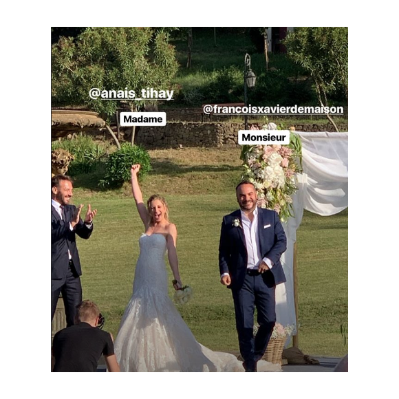 François-Xavier Demaison et Anaïs Tihay se sont mariés le 7 juin 2019 dans les Pyrénées-Orientales, unis à la mairie de Perpignan avant de célébrer leurs noces au château de Valmy à Argelès-sur-Mer. Image Instagram.