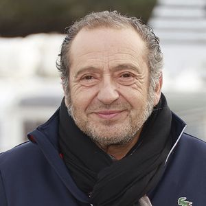 Patrick Timsit de la série Les disparues de la gare La 27e édition du Festival de la Fiction de La Rochelle, mardi 16 septembre 2025. © Christophe Aubert via Bestimage