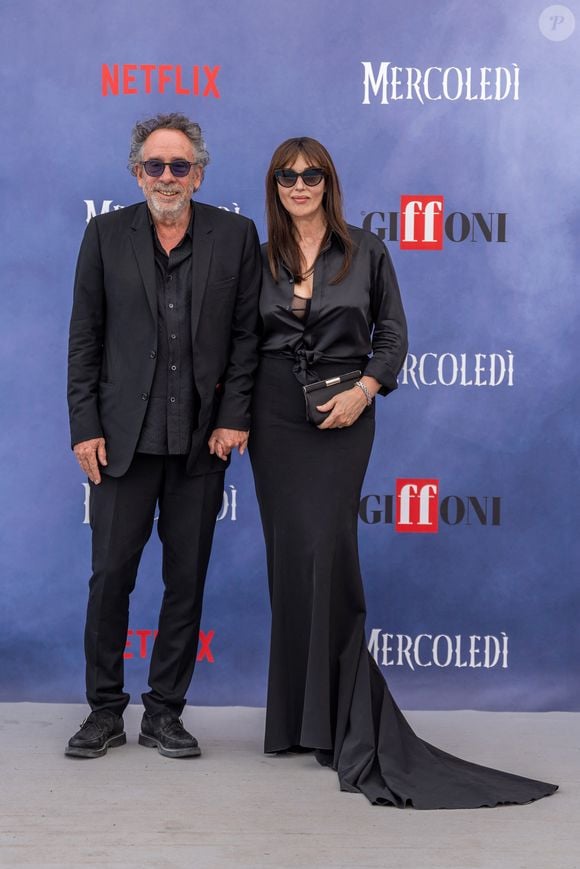 Tim Burton et Monica Bellucci - 55e édition du Festival du film Gifofni 2025 - Photocall Tim Burton et Monica Bellucci Giffoni Valle Piana, Italie 25 juillet 2025. SGP / BESTIMAGE