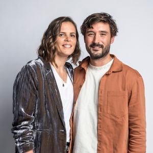 Et part à Paris en fin de semaine afin d'assurer le prime de "Danse avec les stars".
Exclusif - Jeremy Frerot et sa femme Laure Manaudou - Backstage - Enregistrement de l'émission "La Chanson secrète 11" à Paris, diffusée le 24 juin sur TF1. Le 15 janvier 2022
© Cyril Moreau / Bestimage