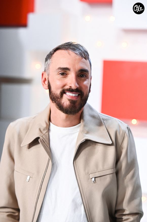 Christophe Willem - Enregistrement de l'émission Vivement dimanche au studio Gabriel, présentée par M.Drucker et diffusée sur France 3 le 22 octobre 2023.
© Guillaume Gaffiot / Bestimage
