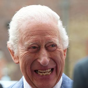 Le roi Charles III d'Angleterre assiste à un service célébrant les 400 ans de la Chapelle de la Reine à Londres le 4 juin 2025.

© Aaron Chown / Pool / Burton via Bestimage