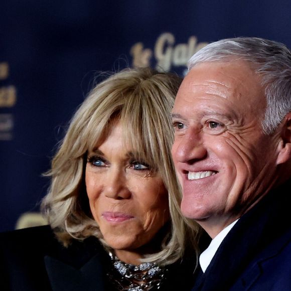 Brigitte Macron et de Didier Deschamps ont lancé cette très belle soirée ensemble

Exclusif - Brigitte Macron, présidente de la Fondation des Hôpitaux et Didier Deschamps, parrain de l’opération Pièces Jaunes au photocall du "Gala des pièces jaunes, le concert événement" à Paris La Défense Arena  à Nanterre le 23 janvier 2025. Le gala des Pièces Jaunes 2025 sera diffusé le 28 janvier, sur France 2 et sur la plateforme France.Tv.

© Jacovides / Moreau / Bestimage