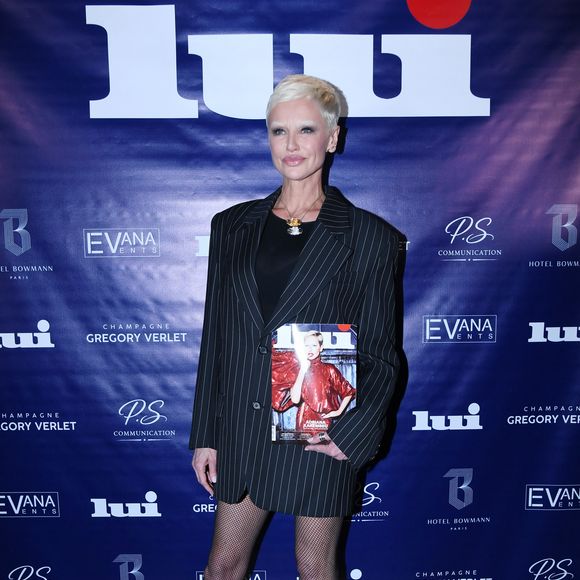 Adriana Karembeu lors de la soirée de lancement du magazine Lui à l'hôtel Bowmann à Paris le 9 mars 2026

Rachid Bellak / Bestimage