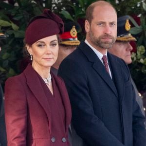 La veille, Kate Middleton lancera à ses côtés son traditionnel concert de chants de Noël à l'Abbaye de Westminster à Londres.

Le prince William, prince de Galles, et Catherine (Kate) Middleton, princesse de Galles, - Cérémonie d'accueil pour la visite d'État de l'émir du Qatar à Londres, le 3 décembre 2024.